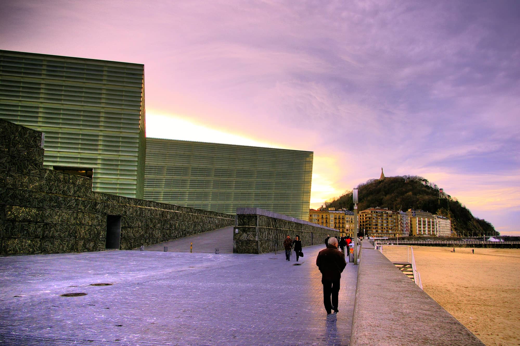 Zurriola Beach & Kursaal
